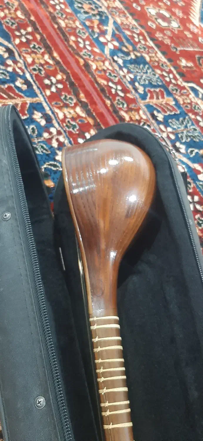 سه تار دو مهر استاد کیپور|سازهای سنتی|آزادشهر, |دیوار