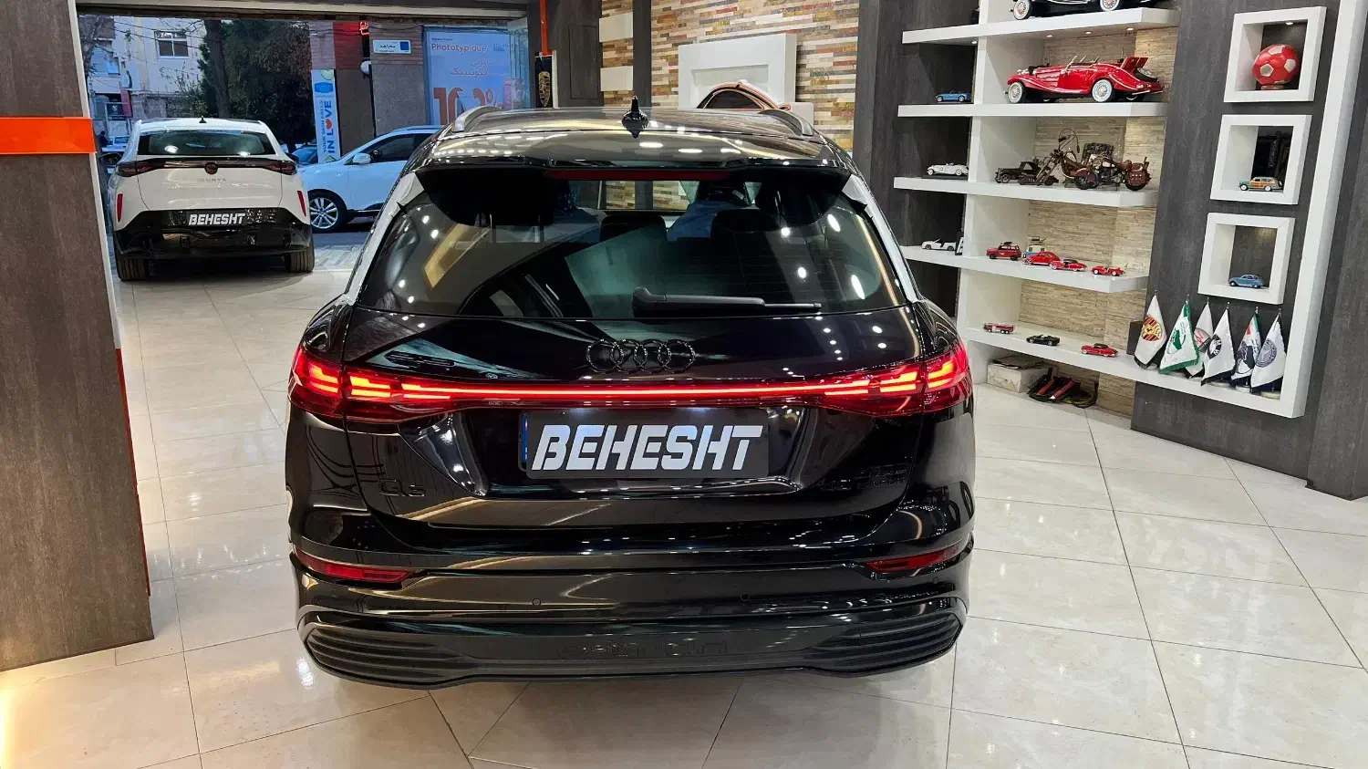 آئودی Q5 مدل 2024|خودرو سواری و وانت|اصفهان, ملک|دیوار