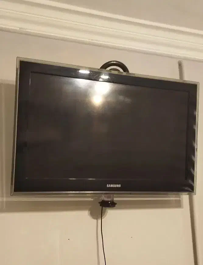 تلویزیون 32 سامسونگ اصل کره|تلویزیون و پروژکتور|رشت, سعدی (تختی)|دیوار