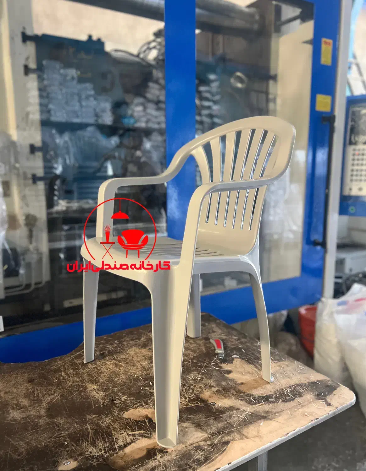 صندلی پلاستیکی مدل ارپک کارخانه تهران وسراسرایران|میز و صندلی غذاخوری|تهران, نازی‌آباد|دیوار