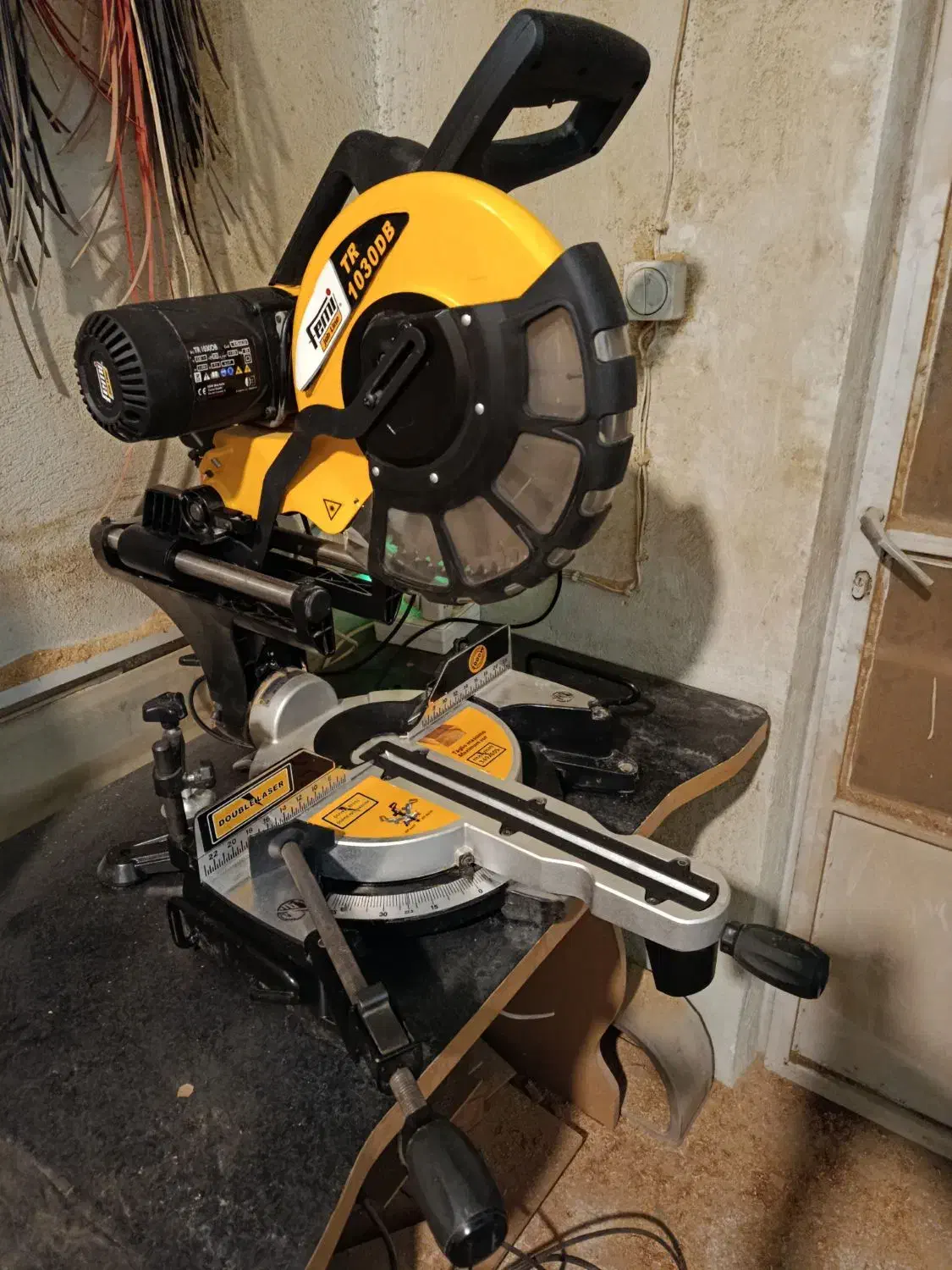 اره فارسی بر فمی، اره میزی محک، رنده گندگی محک|ابزارآلات|کرج, بازار مصالح ساختمانی|دیوار