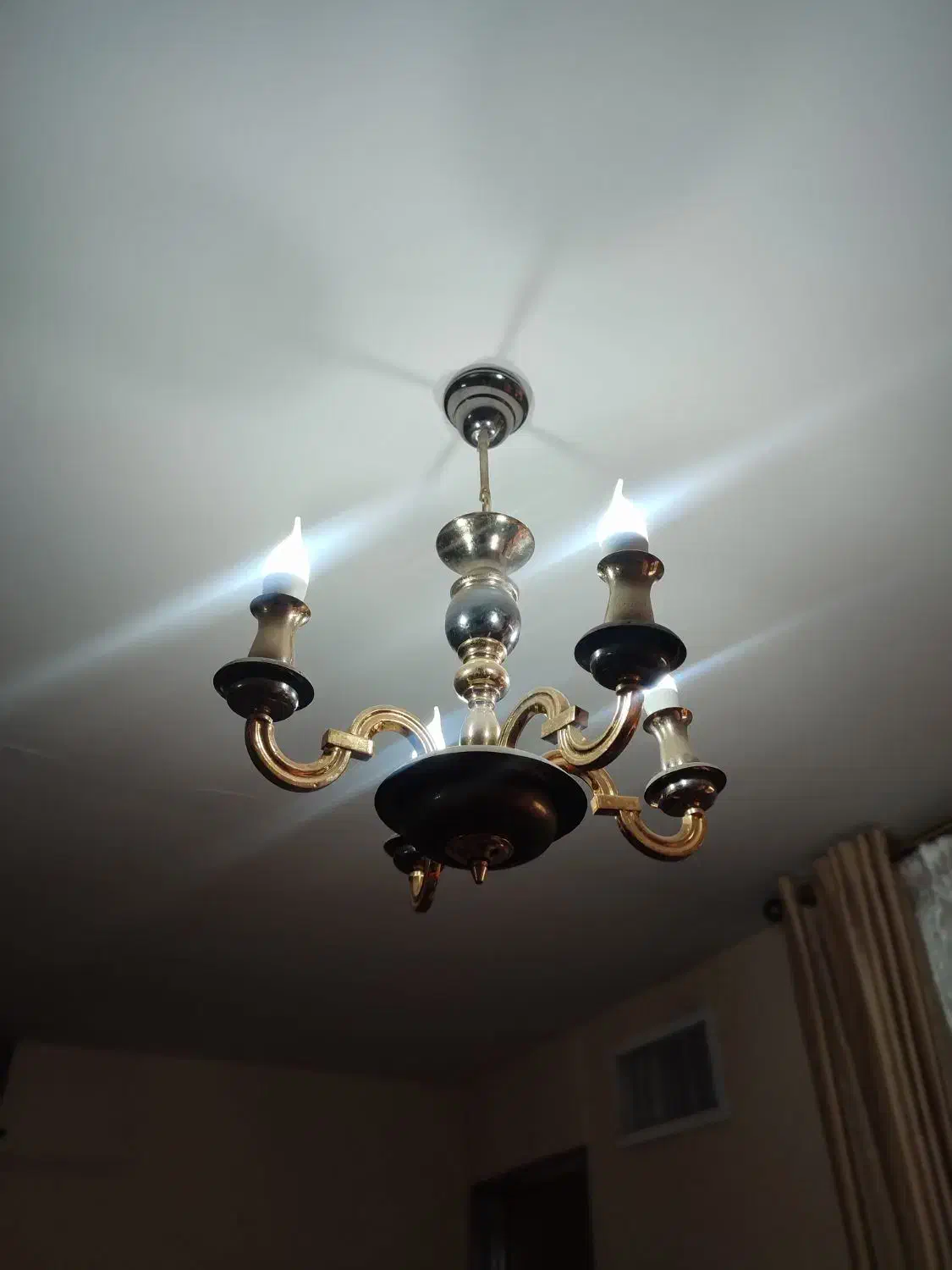 لوسترچهارشعله|لوستر و چراغ آویز|چهارباغ, |دیوار