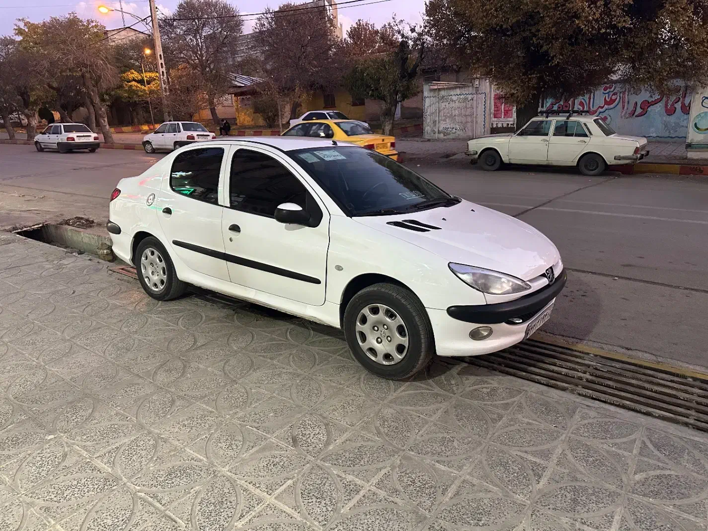 اس دی ۹۸|خودرو سواری و وانت|اسدآباد, |دیوار