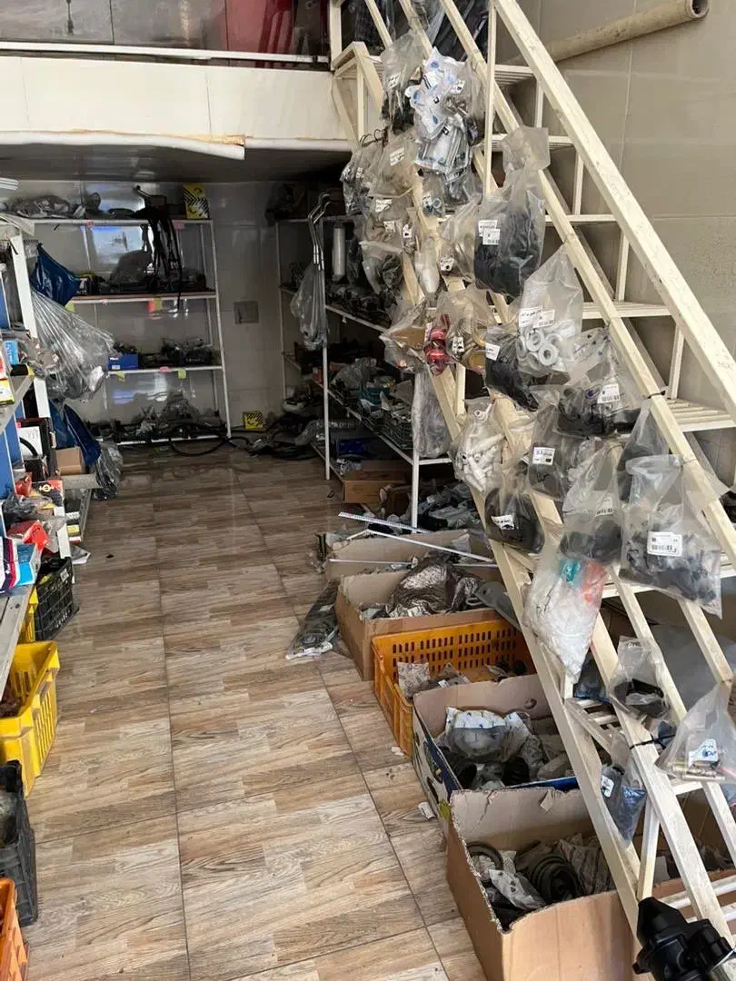 واگذاری  و فروش مغازه  لوازم یدکی در مینادشت|فروشگاه و مغازه|فولادشهر, A2|دیوار