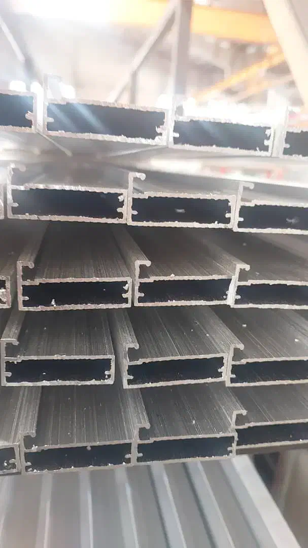 تولید پروفیل دکوفیکس هوکارت|مصالح و تجهیزات ساختمان|فشاپویه, |دیوار