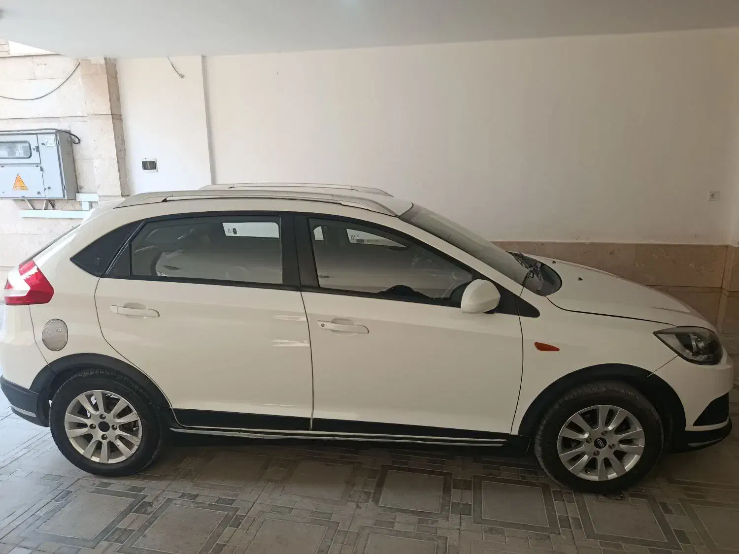 ام وی ام 315 فول بسیار تمیز بدون رنگ شاسی پلمب|خودرو سواری و وانت|مشهد, نوید|دیوار