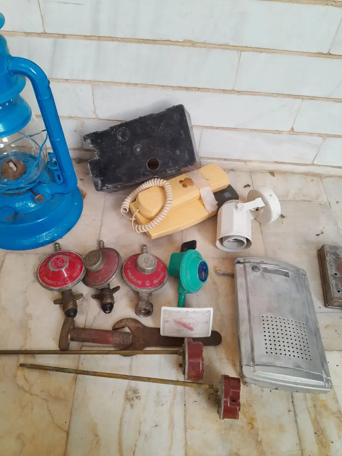 چراغ نفتی ولگراتور|کلکسیون اشیاء عتیقه|بوشهر, |دیوار