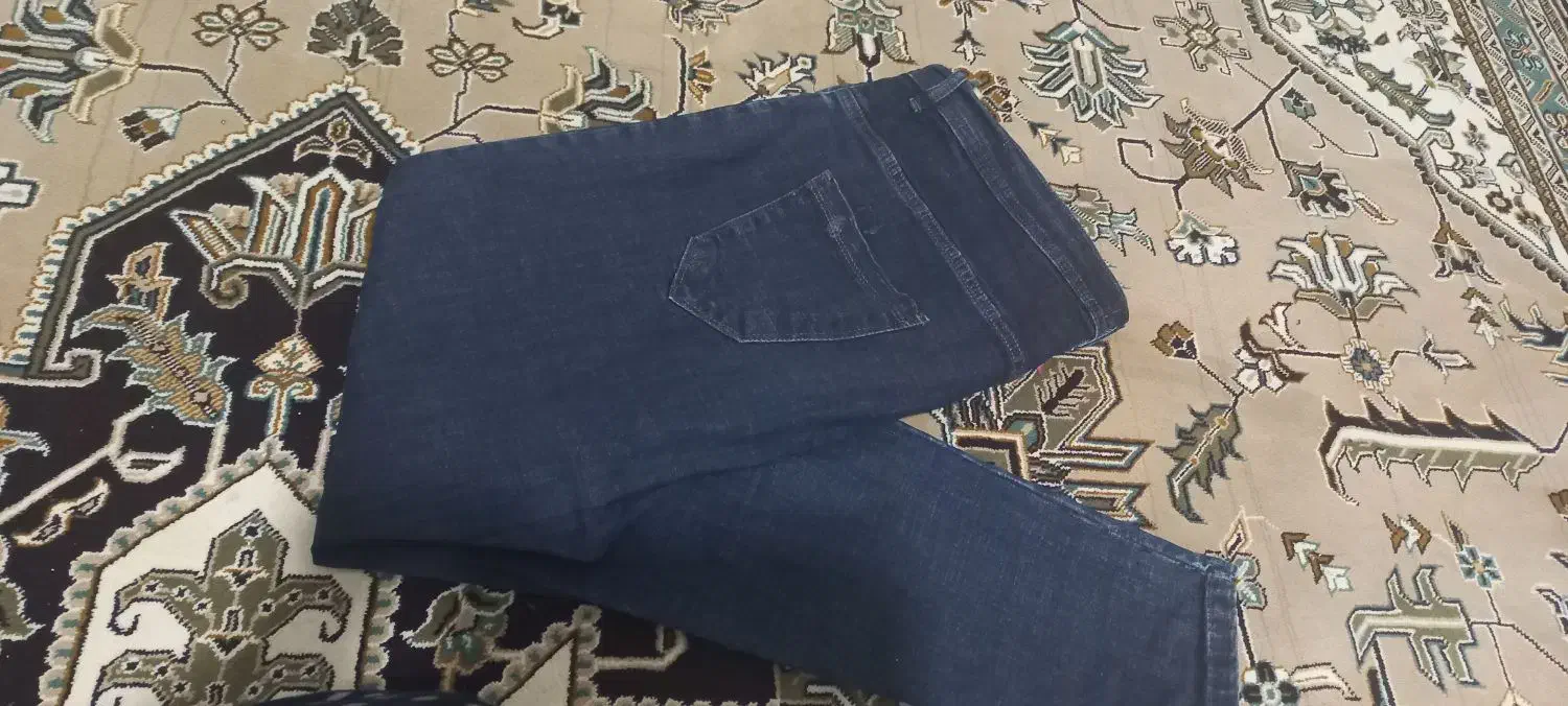 شلوار لی|لباس|مهاجران, |دیوار