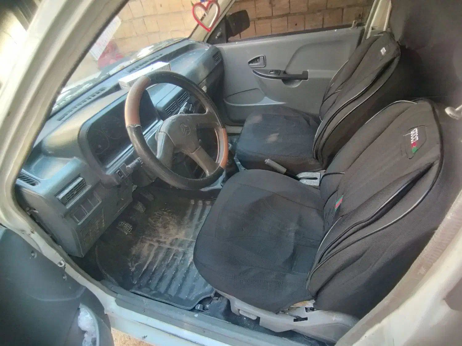 فروش پراید مدل 84ومعاوضه با 405تصادفی|خودرو سواری و وانت|یاسوج, |دیوار