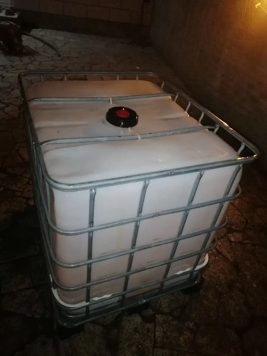 مخزن آب 1000 لیتری|مصالح و تجهیزات ساختمان|ماکو, |دیوار