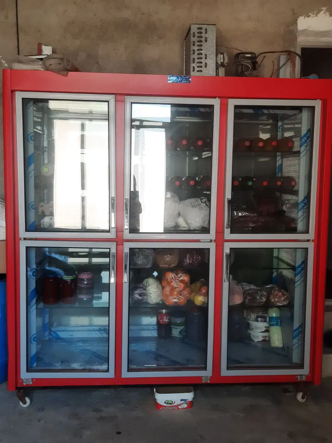 یخچال شیشه ای ۶ درب مناسب مغازه|فروشگاه و مغازه|بهشهر, |دیوار
