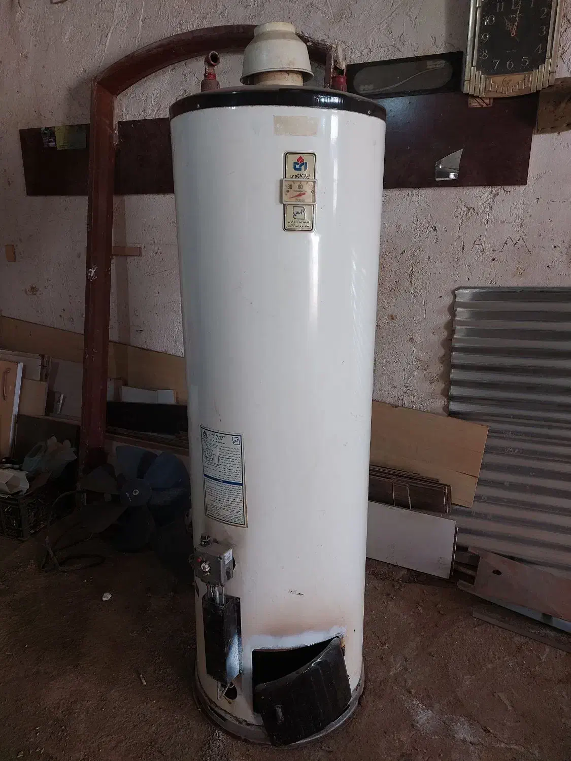 آبگرمکن.سرویس تعمیردرمحل شما|آبگرمکن، پکیج، شوفاژ|مشهد, آیت الله کاشانی|دیوار