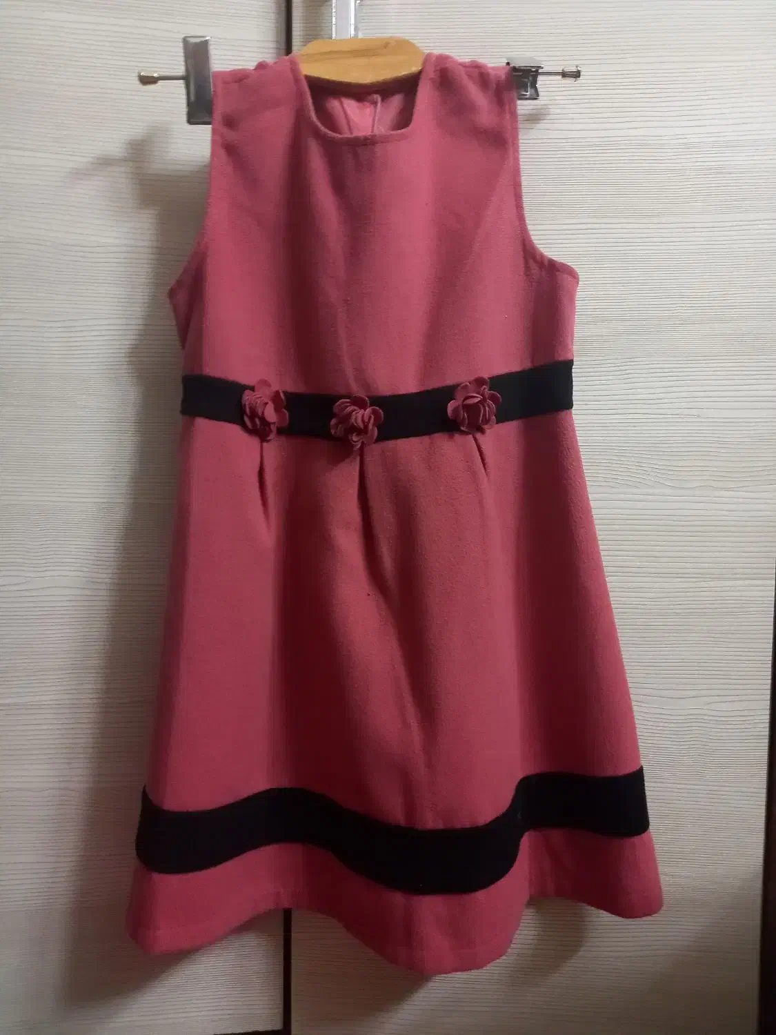 درحدنو|لباس|شاهین‌شهر, گزبرخوار|دیوار