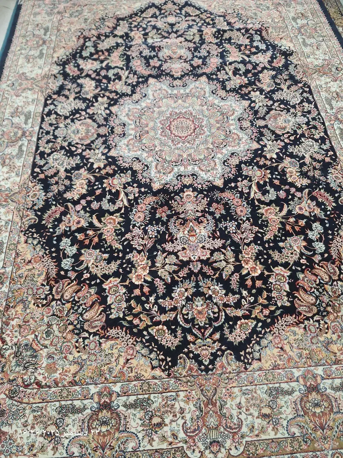 دو عدد فرش ۹ متری خوشگل|فرش|قم, آزادگان|دیوار