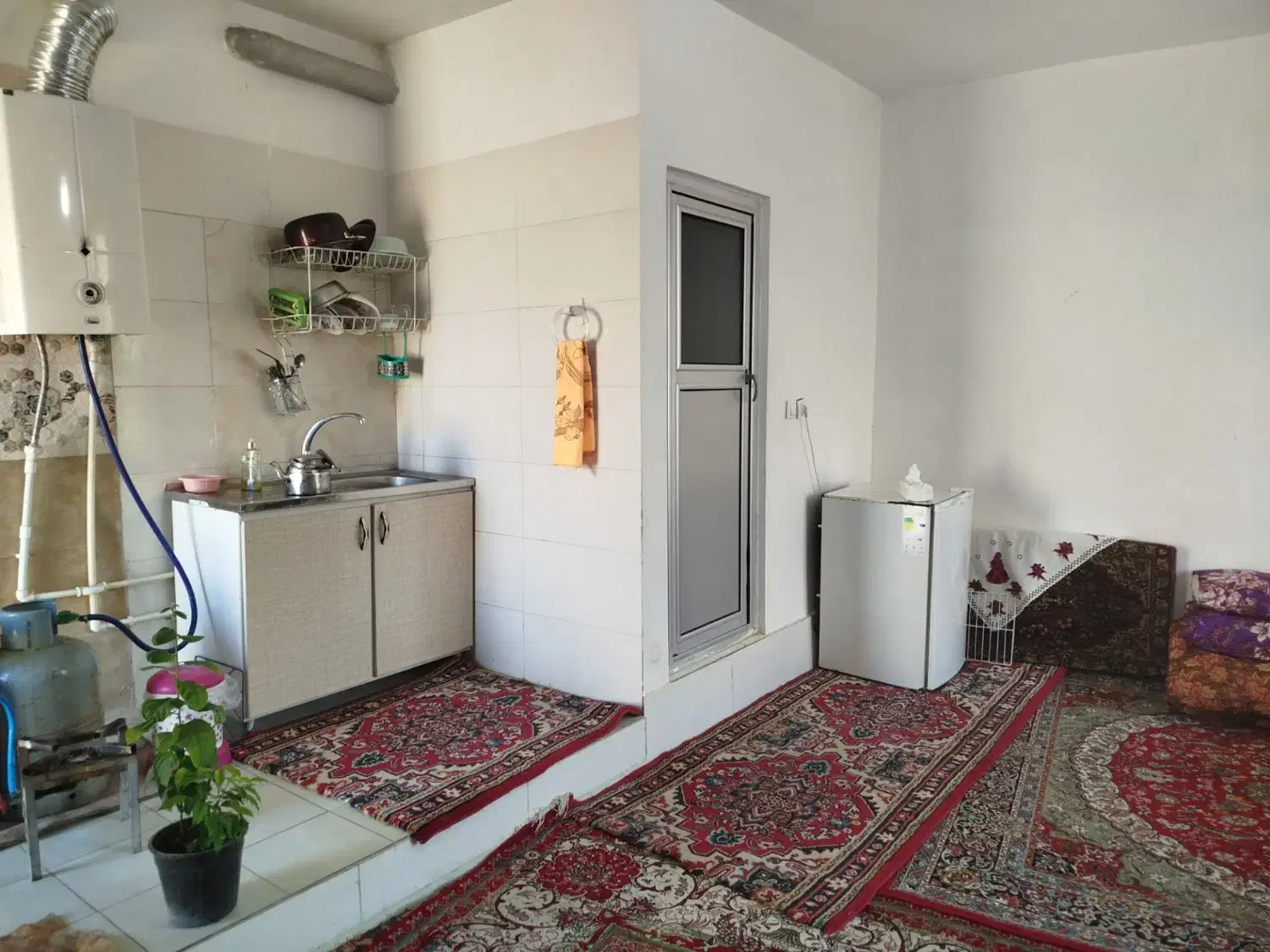 سویت درکندوان|اجارهٔ کوتاه‌مدت آپارتمان و سوئیت|اسکو, |دیوار