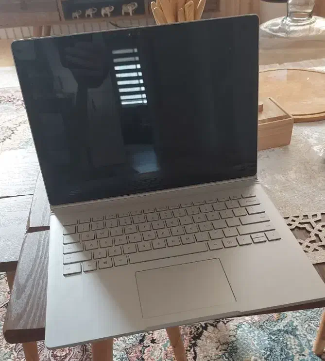 سرفیس بوک|رایانه همراه|بندر انزلی, جهانگانی|دیوار