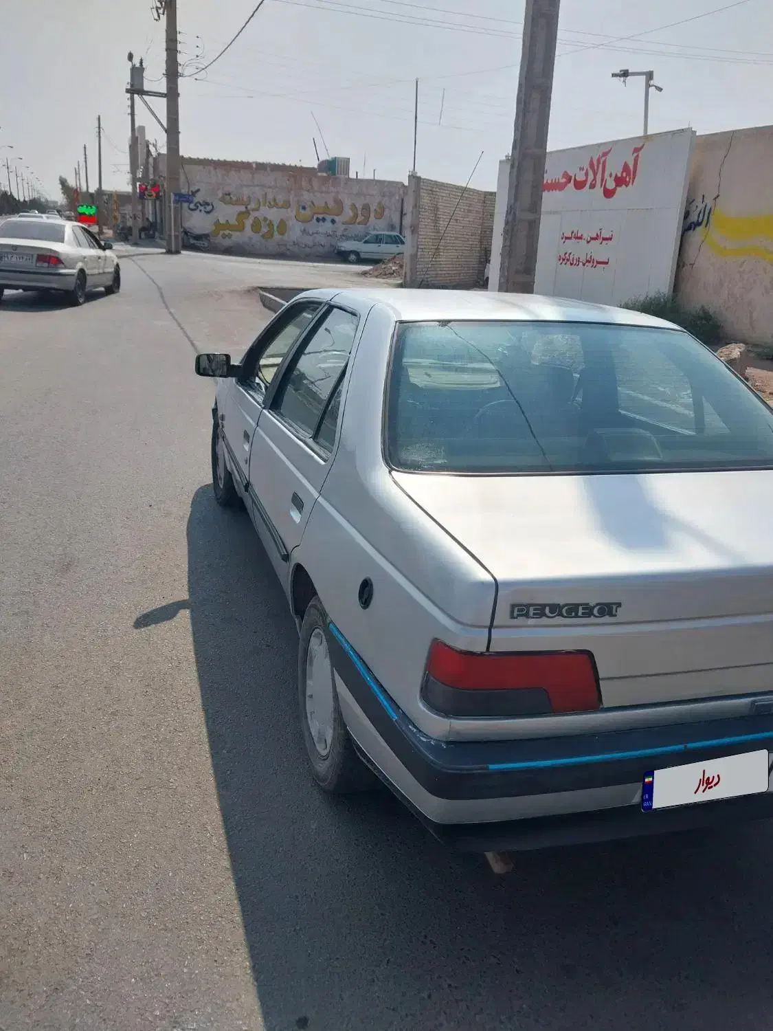 پژو۴۰۵|خودرو سواری و وانت|کرمان, |دیوار