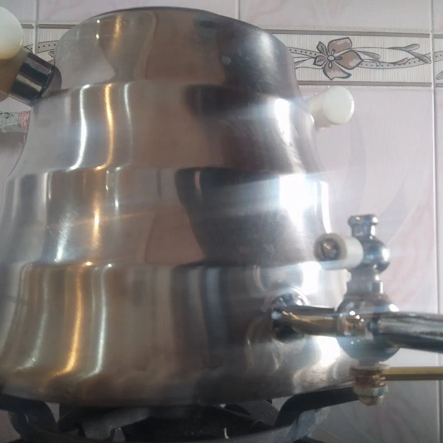 کتری شیردار|قوری، کتری، قهوه‌ساز دستی|ابهر, |دیوار