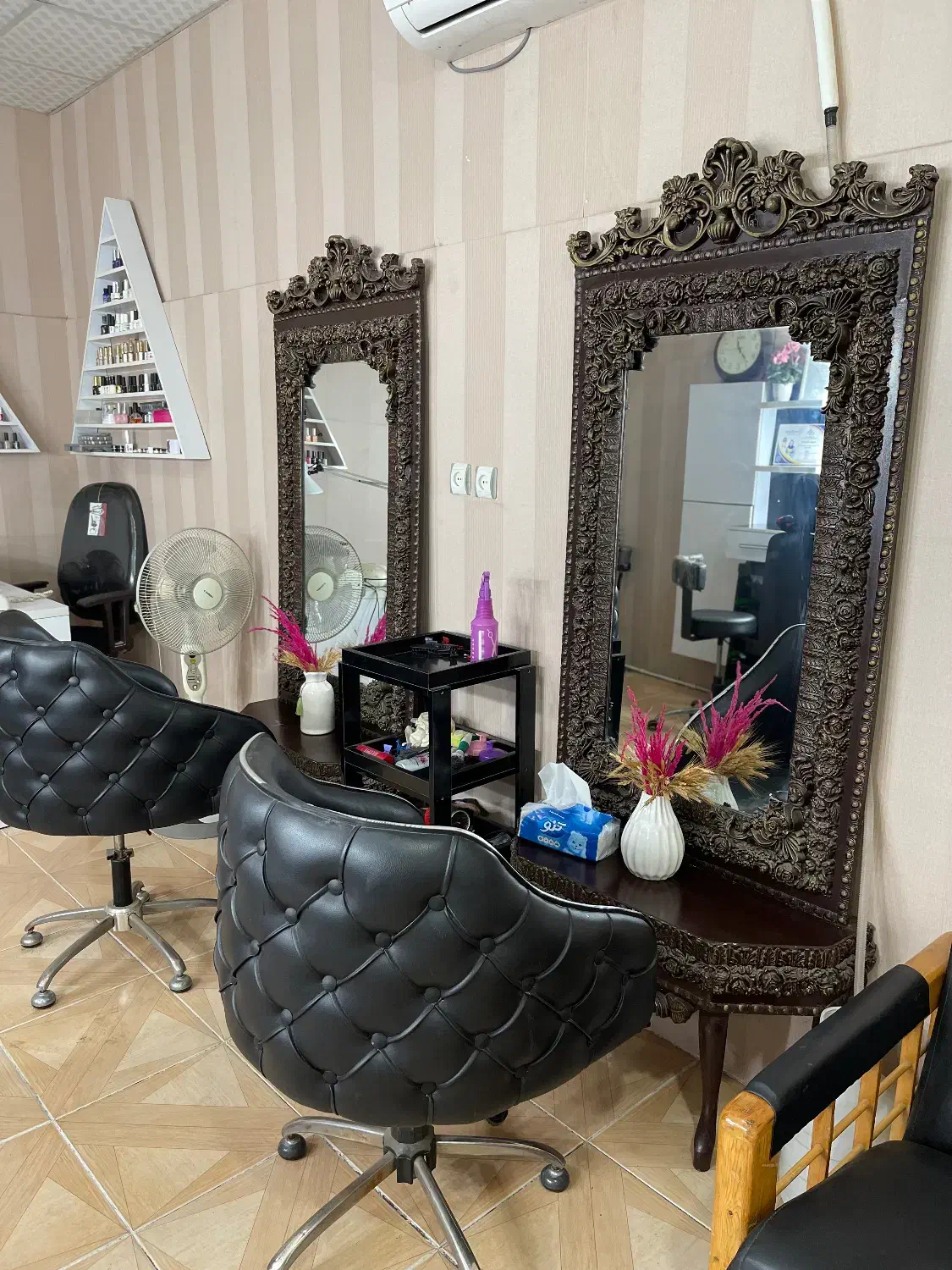 لوازم سالن زیبایی زنانه با پایین ترین قیمت|آرایشگاه و سالنهای زیبایی|رضوانشهر, |دیوار