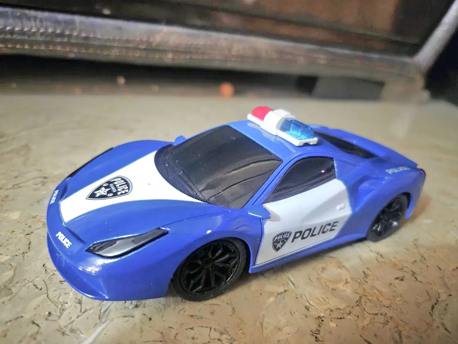 ماشین بازی و عروسک|اسباببازی بچه|تهران, حسینآباد|دیوار