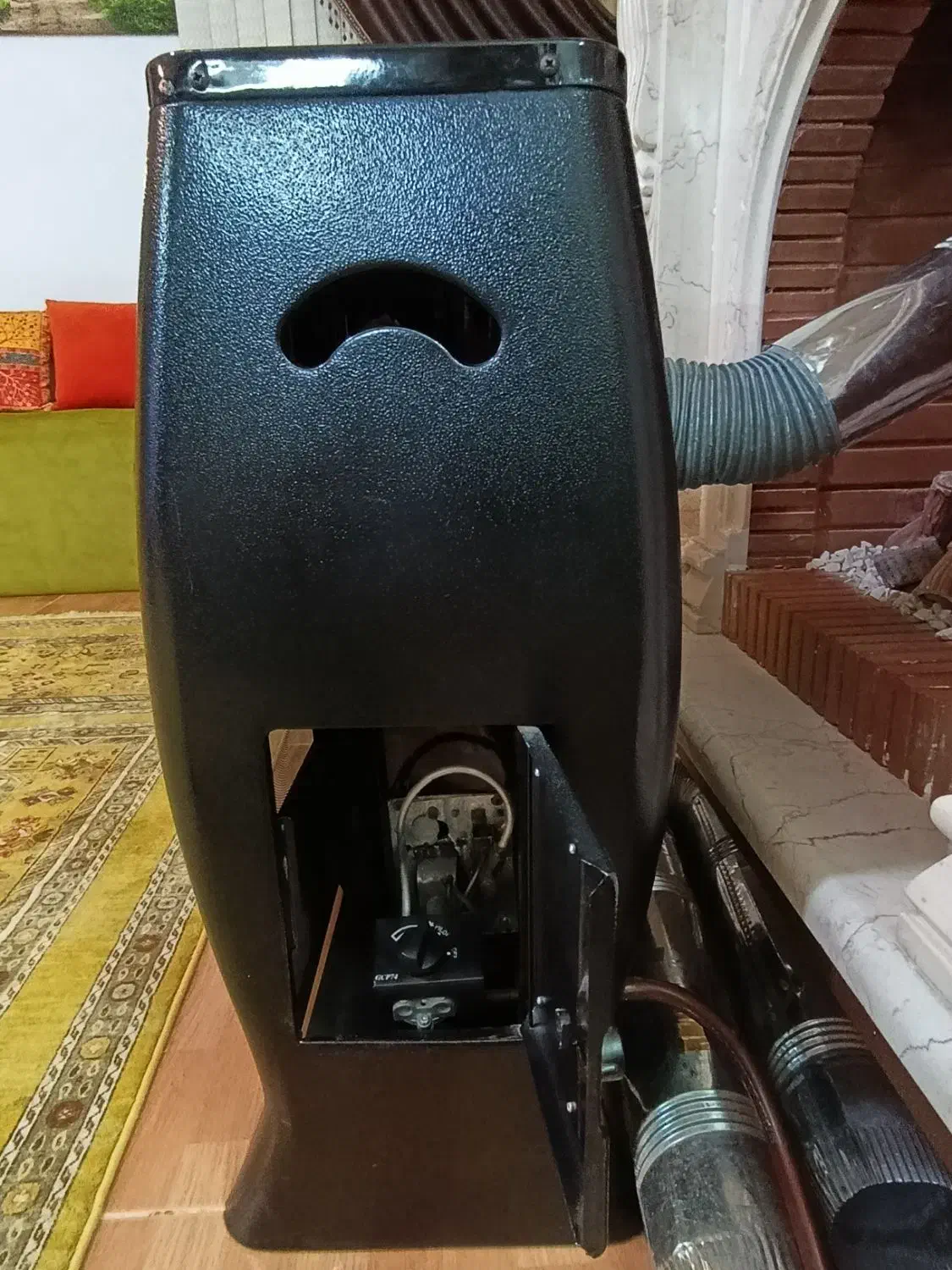 بخاری هیتا شعله مدل 700WD|بخاری، هیتر، شومینه|صدرا-فارس, فاز ۱|دیوار