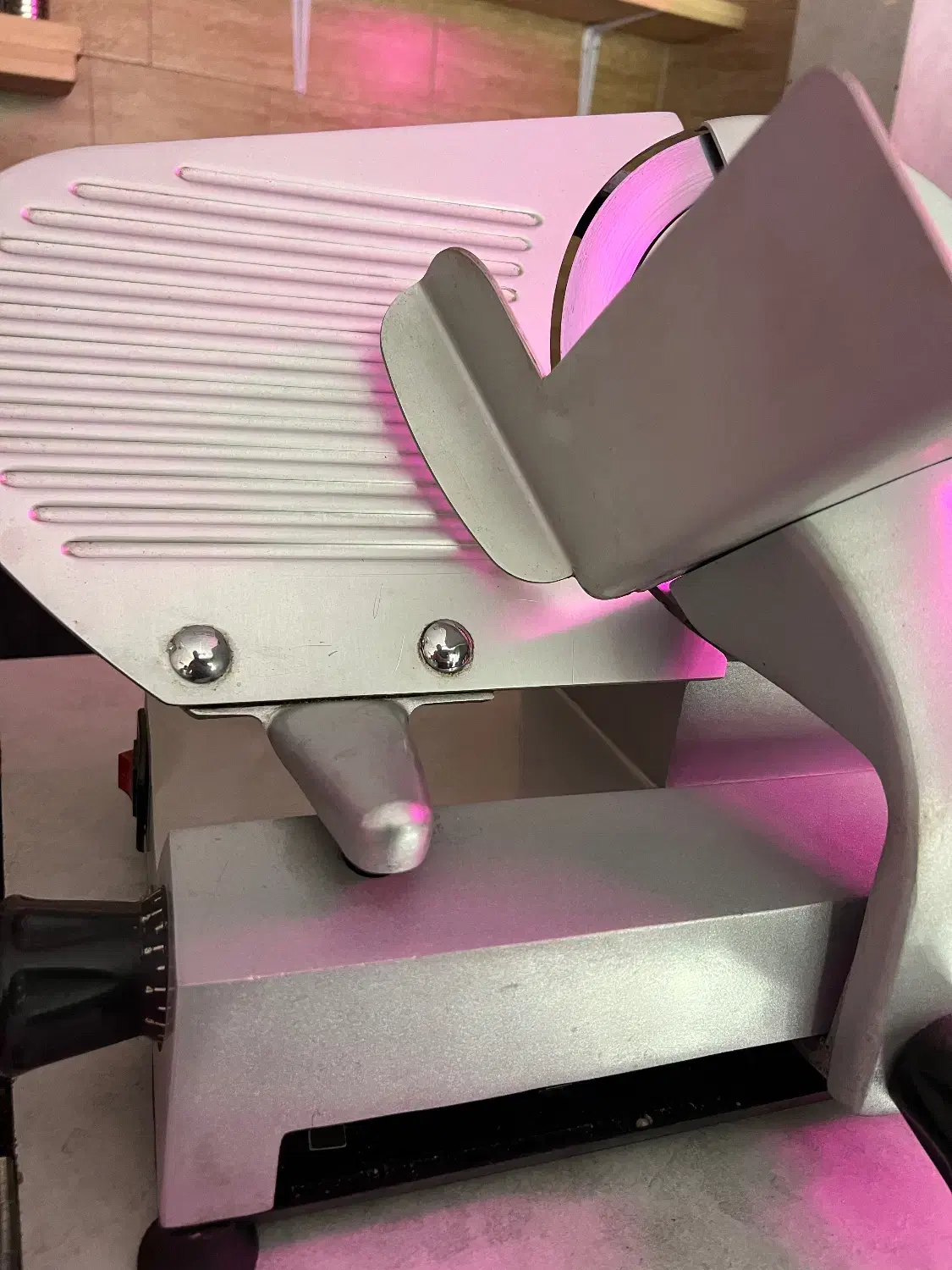 اسلایسر (کالباس بر)|کافیشاپ و رستوران|مشهد, نرگس (شهرک غرب)|دیوار