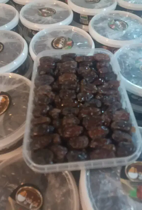 خرما ی جنوب|خوردنی و آشامیدنی|اصفهان, قلعه طبره|دیوار