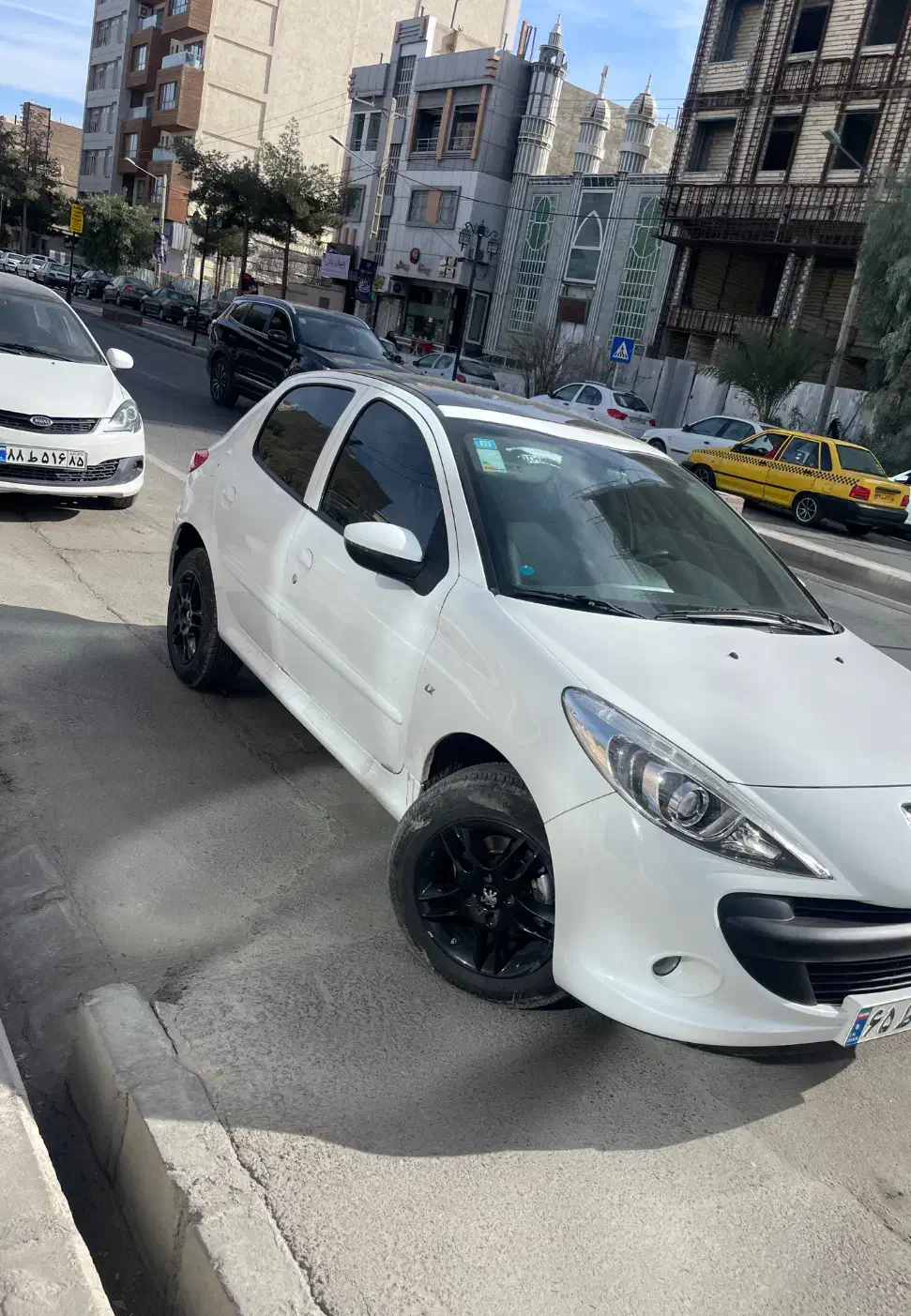 ۲۰۷ پانا ۴۰۳|خودرو سواری و وانت|زاهدان, |دیوار