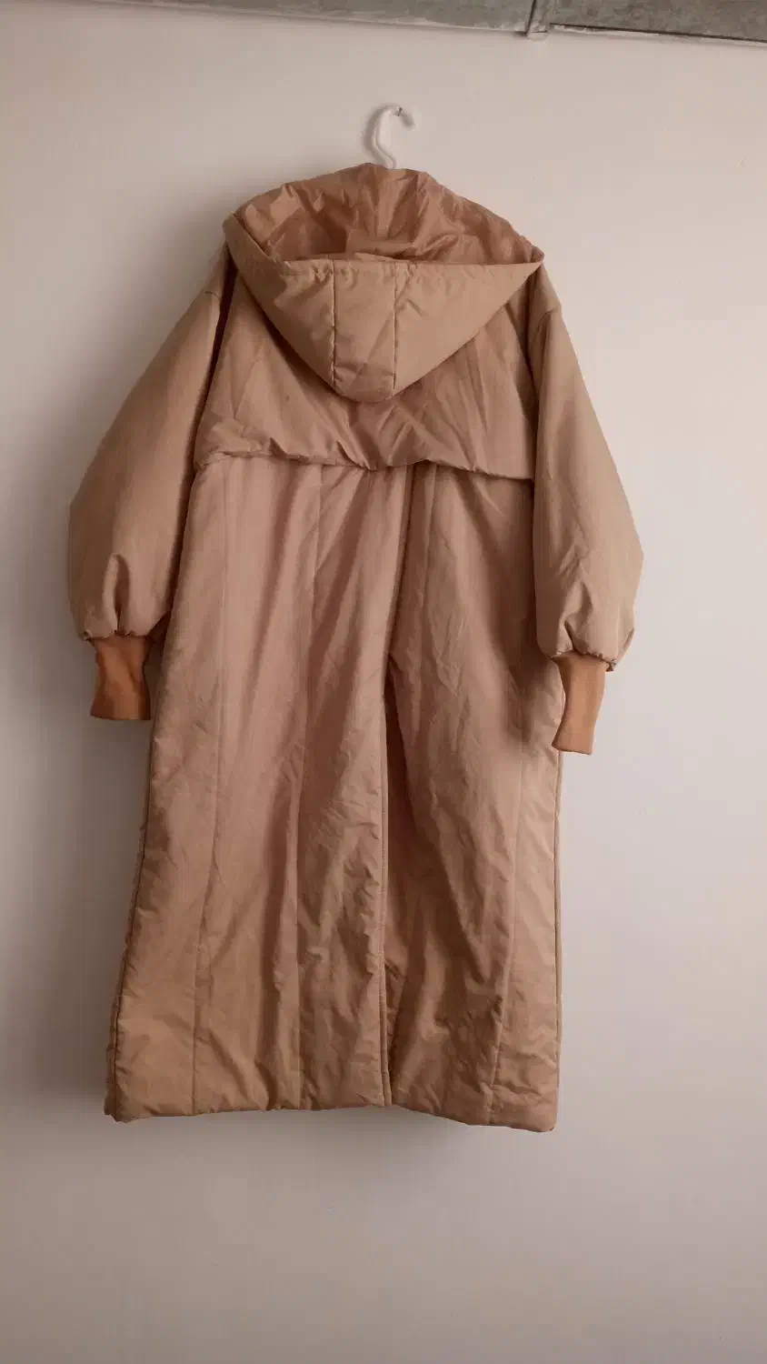 پالتو،کابشن،بافت شیک|لباس|فردوسیه, |دیوار