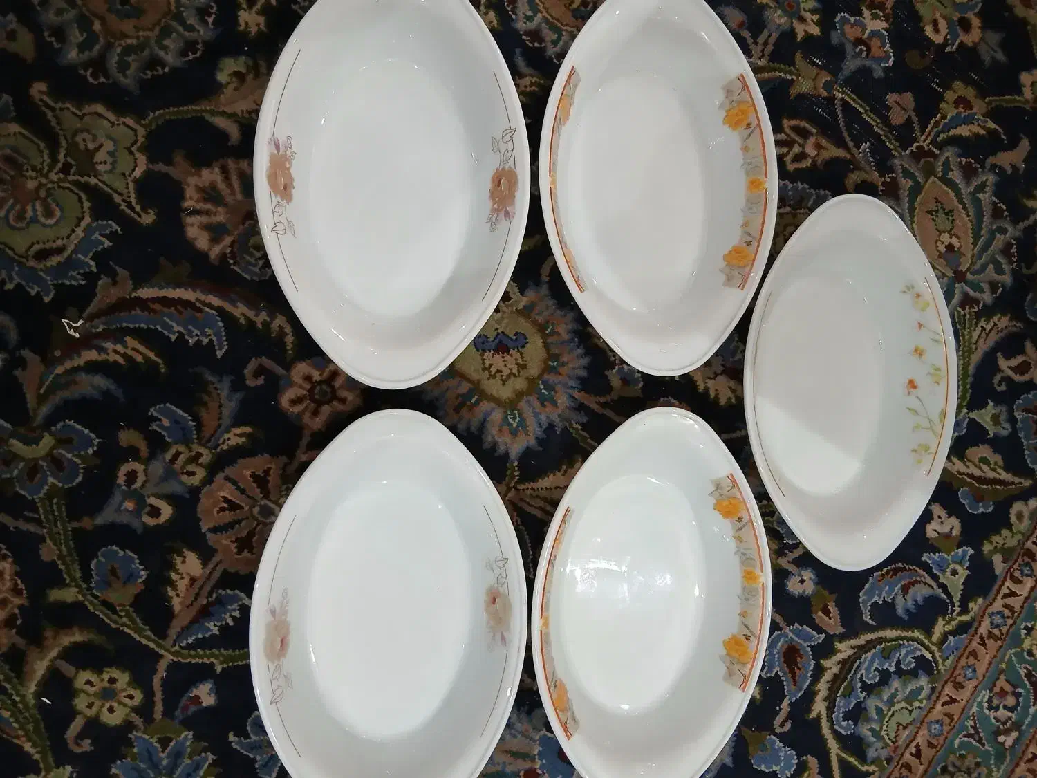 پنج عدد مرغ خوری ارکوپال اصل ودو عدد پیرکس اصل|ظروف سرو و پذیرایی|هشتگرد, فاز ۷ مهستان|دیوار