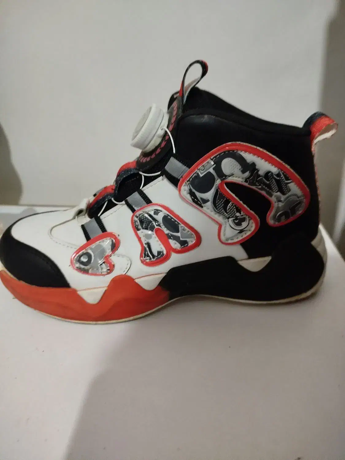 کتونی بچگانه|کفش و لباس بچه|رشت, حمیدیان|دیوار