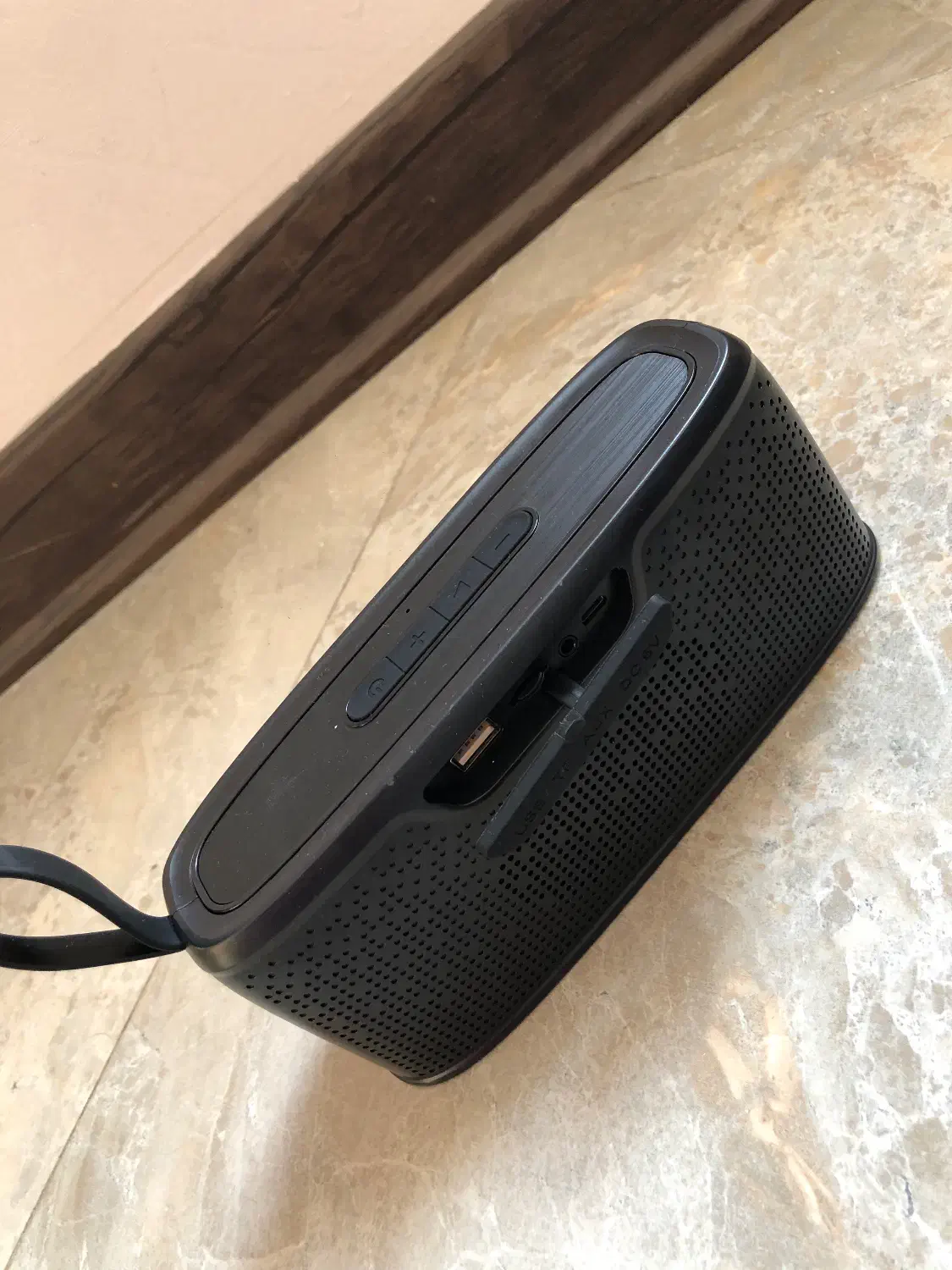 اسپیکر تسکو TS2349|پخش‌کننده همراه|تهران, فلسطین (میدان انقلاب)|دیوار