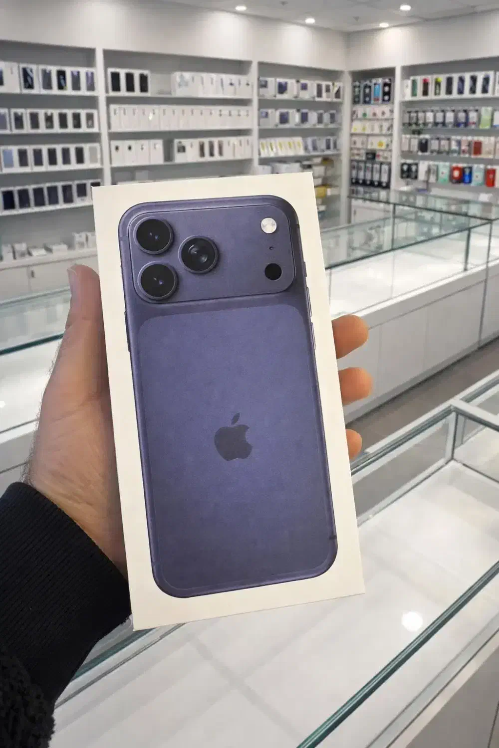 iPhone 17 Pro Max ZAA آکبند|موبایل|ارومیه, |دیوار