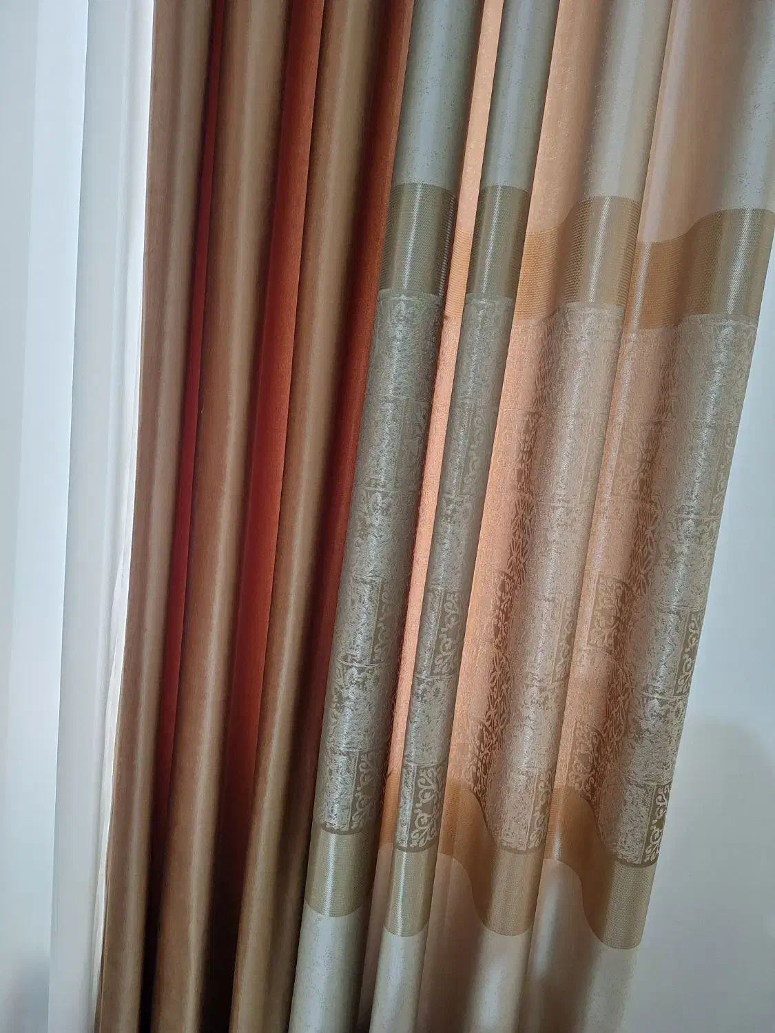 تعدادی پرده|پرده، رانر، رومیزی|رشت, گلباغ نماز|دیوار