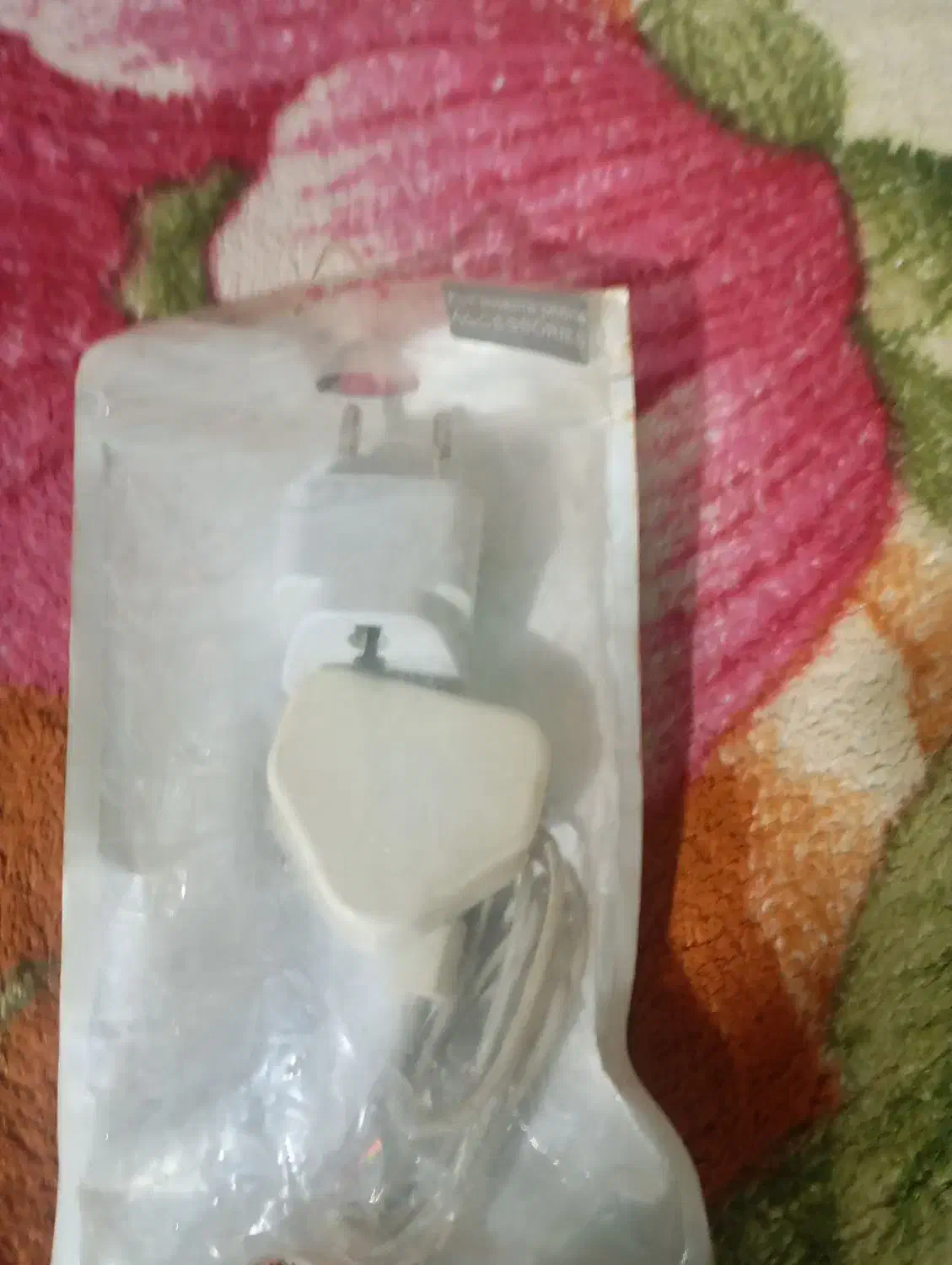 شارژ گوشی آیفون اصل اورجینال|لوازم جانبی موبایل و تبلت|نمین, |دیوار