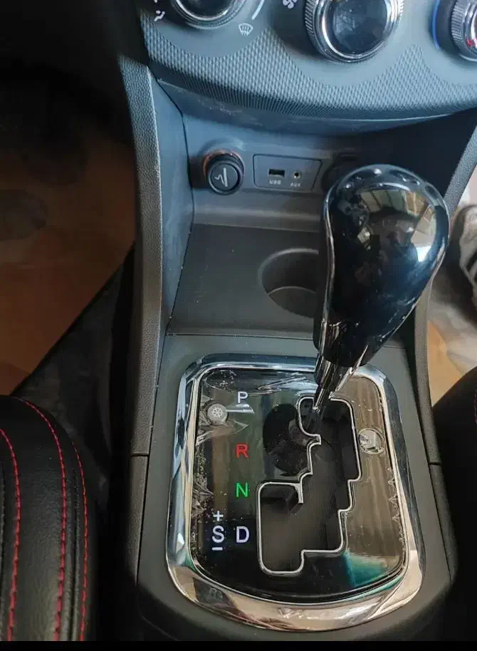 جک جی4 1402/10 کم کار بدون رنگ|خودرو سواری و وانت|اهواز, پادادشهر|دیوار