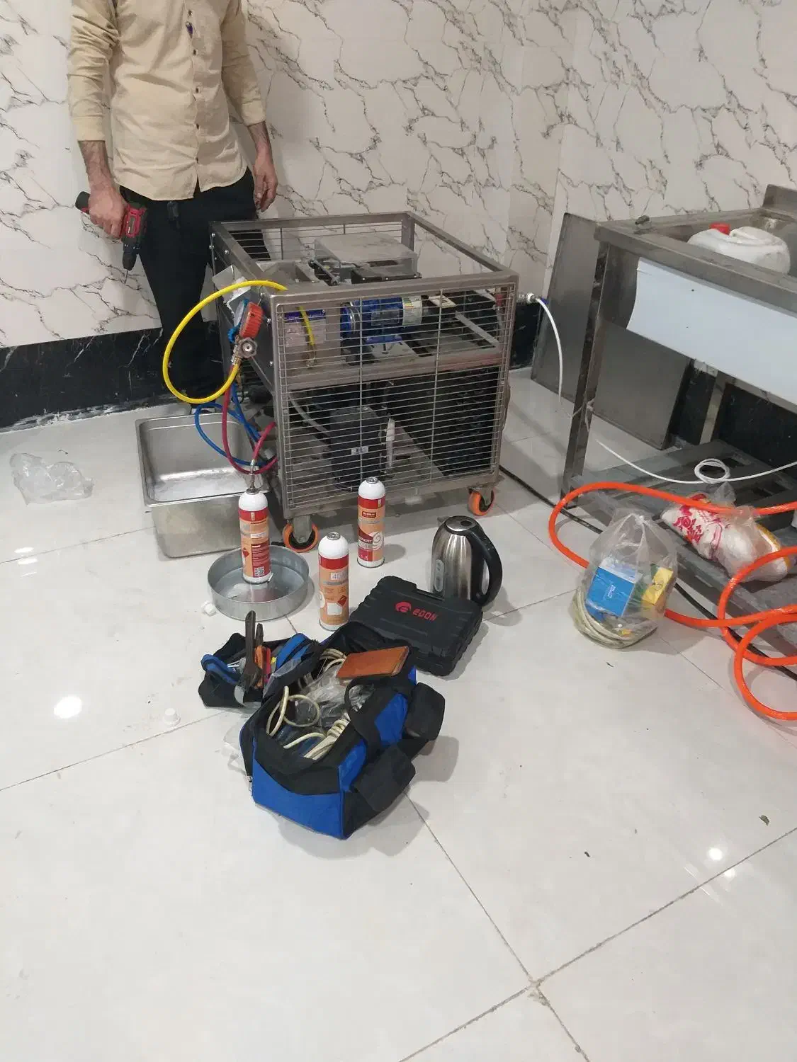 تعمیر و گازگیری انواع یخچال و فریزر|خدمات پیشه و مهارت|باوی, |دیوار