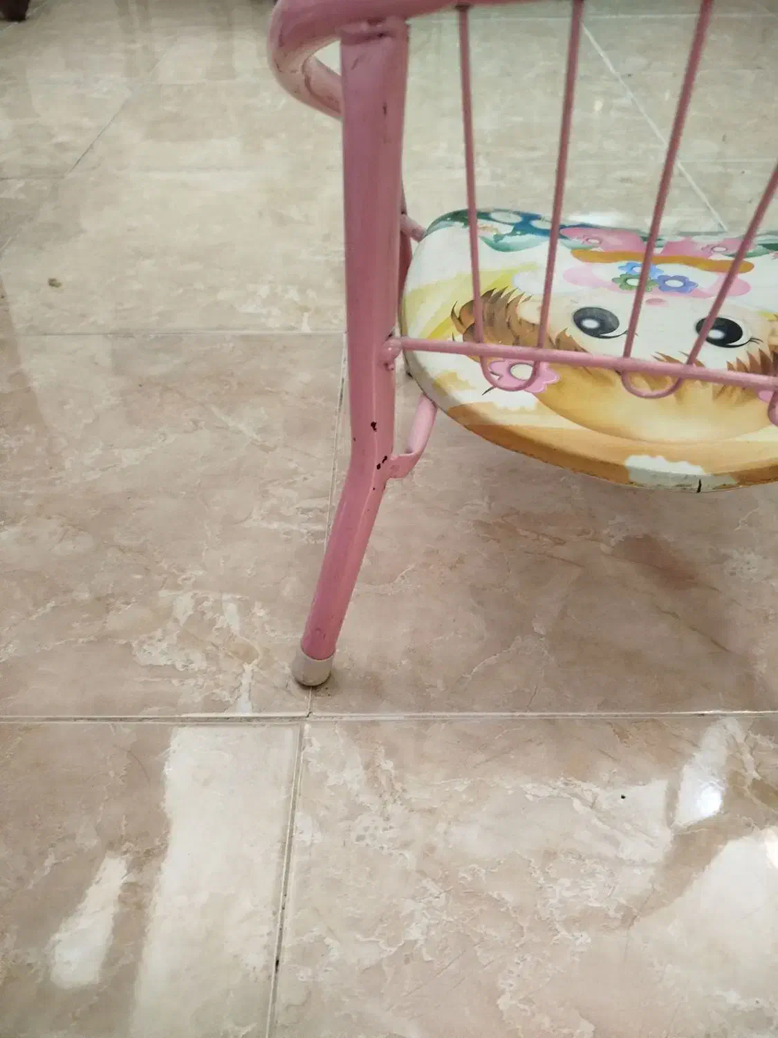 صندلی کودک|تخت و صندلی بچه|شهریار, شهریار|دیوار