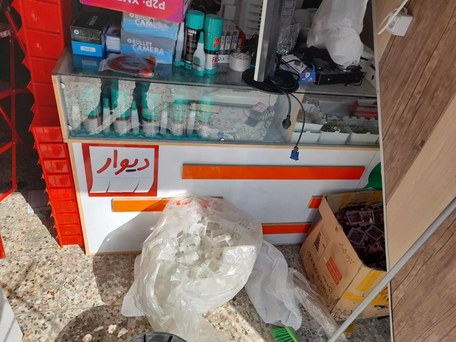 ویترین مغازه|فروشگاه و مغازه|فیروزآباد (فارس), |دیوار