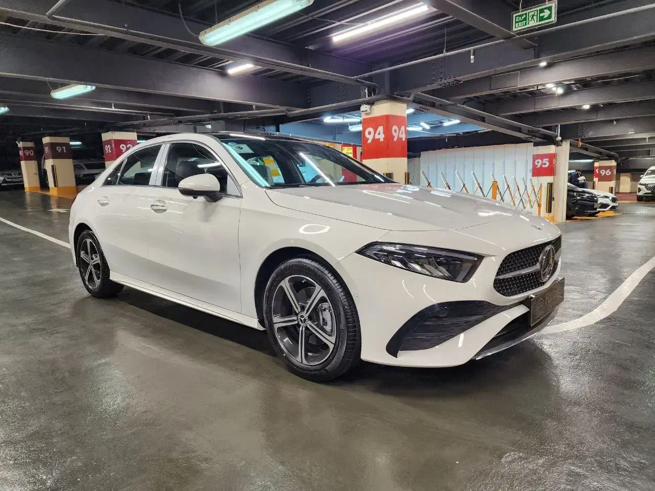 بنز A200L|خودرو سواری و وانت|تهران, فرمانیه|دیوار