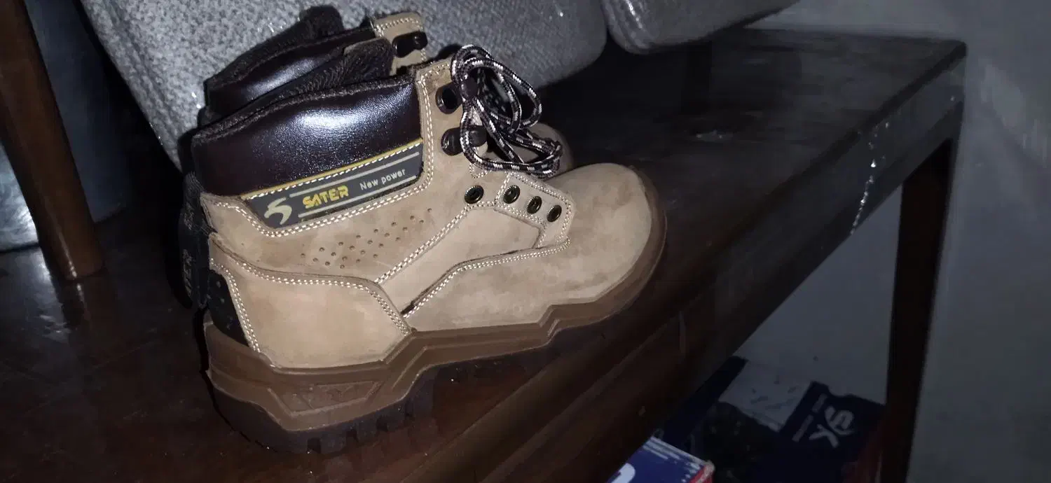 کفش ایمنی چرم اصل|کیف، کفش، کمربند|رفسنجان, |دیوار