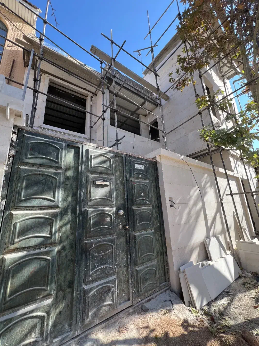 منزل مسکونی نو ساز قصر قمشه|فروش خانه و ویلا|شیراز, شهرک قمشه|دیوار