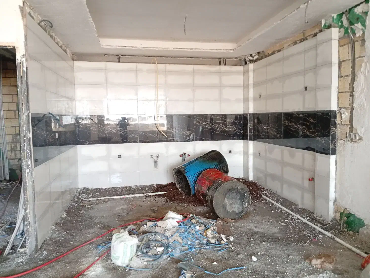 سنگ نما رومی|خدمات پیشه و مهارت|نورآباد, |دیوار