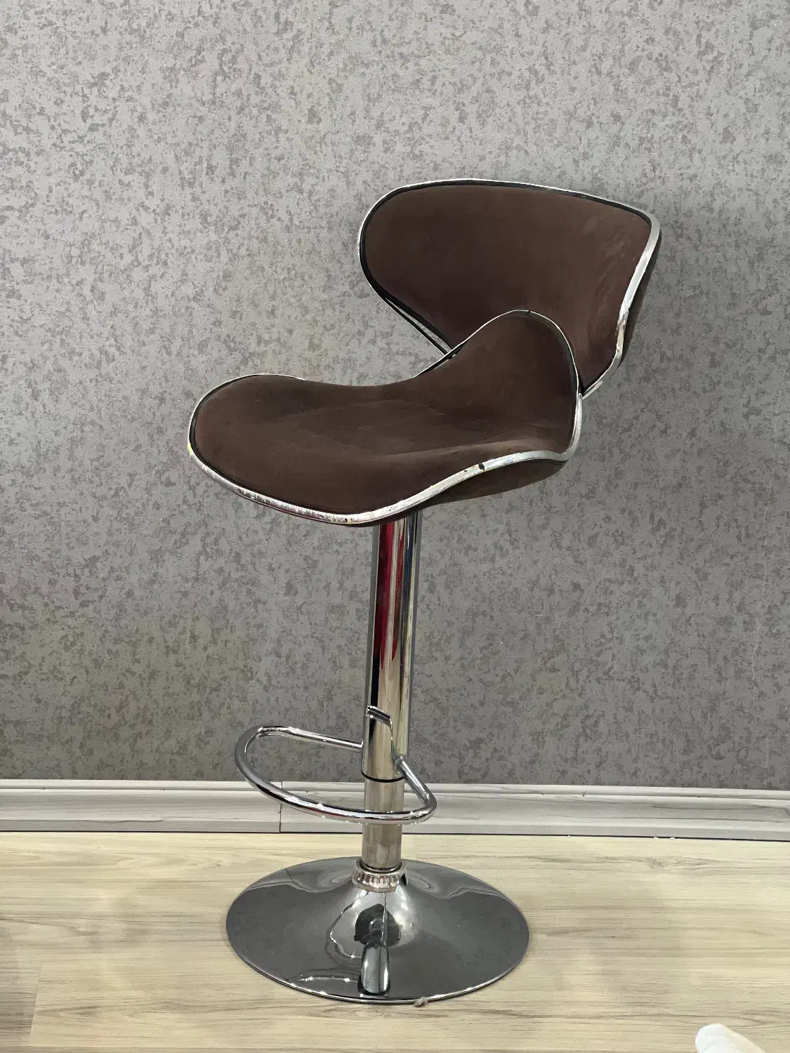 صندل|صندلی و نیمکت|اردبیل, |دیوار