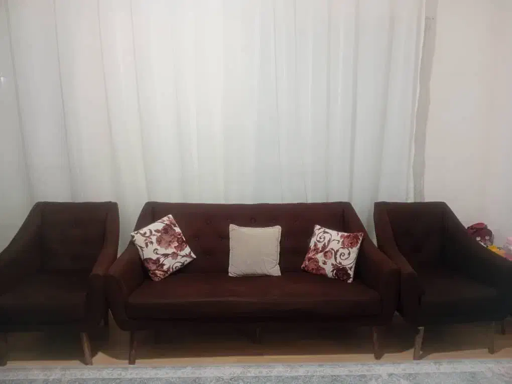 مبل ۷نفره|مبلمان خانگی و میز عسلی|پرند, فاز ۵|دیوار