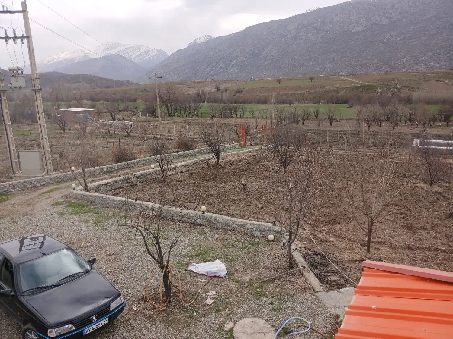 خانه باغ|فروش خانه و ویلا|سروآباد, |دیوار