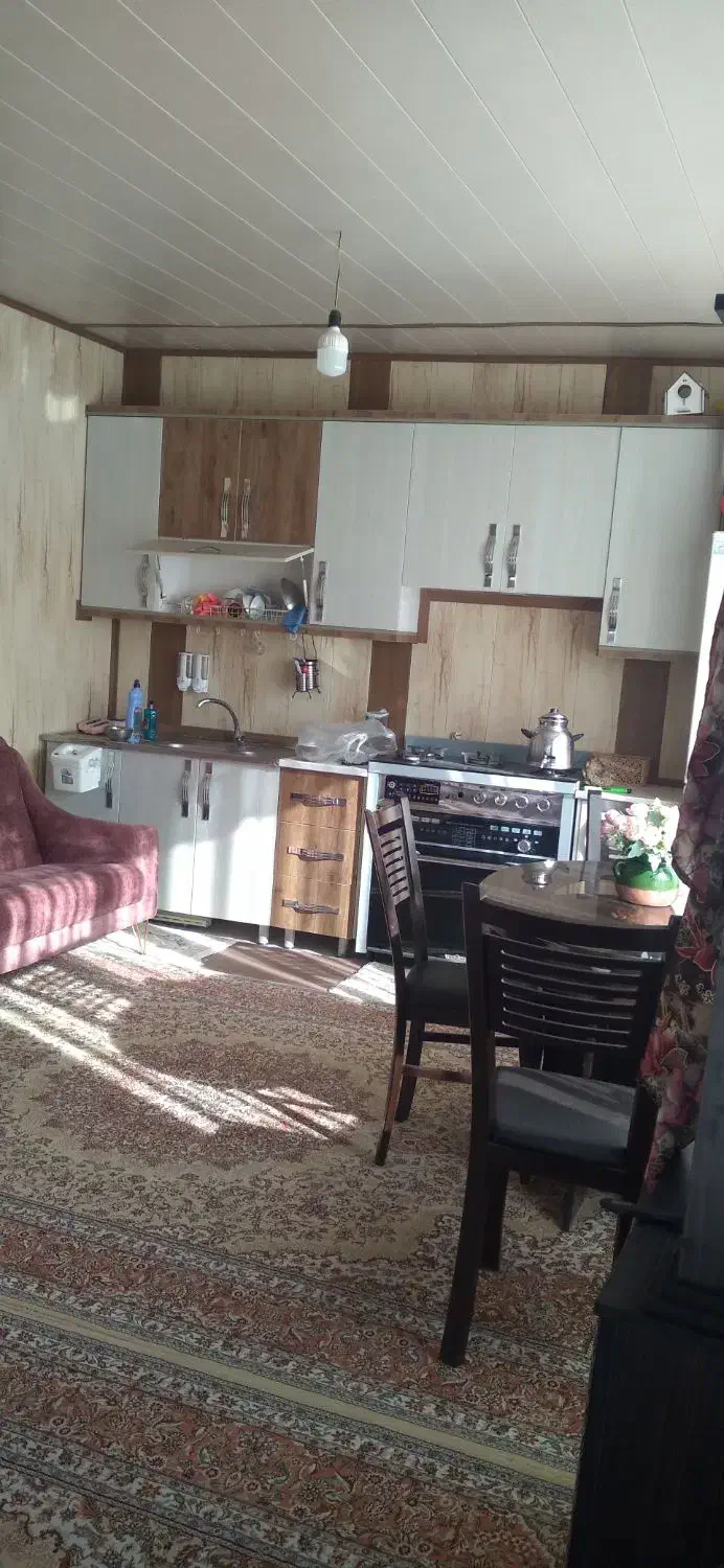 باغچه|فروش خانه و ویلا|قیامدشت - خاورشهر, |دیوار