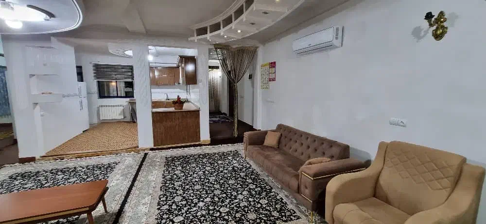 ویلا دوخواب گیسوم طبقه اول حیاط دربستی|اجارهٔ کوتاه‌مدت آپارتمان و سوئیت|اسالم, |دیوار