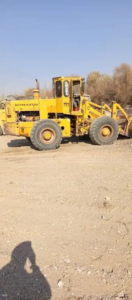 لودر ۶۳ هزار کوماتسو ۹۰|خودرو سنگین|میاندوآب, |دیوار