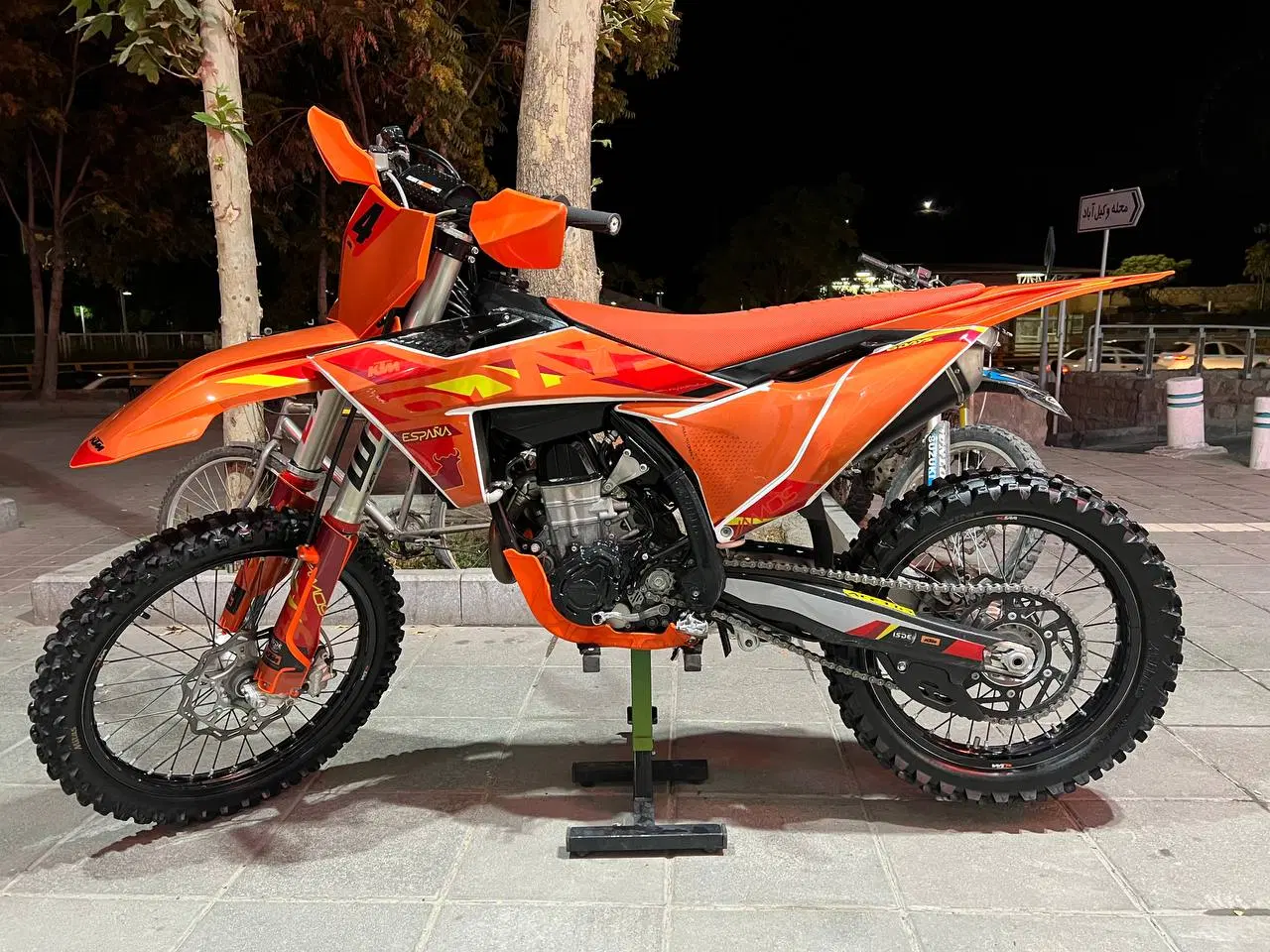 ktm|موتورسیکلت|ملک‌آباد, |دیوار